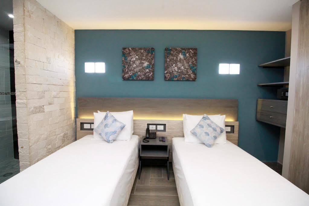 פלאייה דל כרמן Illusion Xpress I Attraction Hotel Deluxe מראה חיצוני תמונה